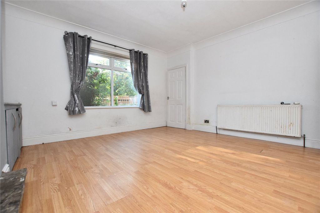 Property photo 3 of 20 Picture No. 41