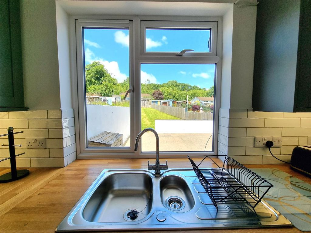 Additional image 16 of 3 bed semi-detached house for saleThe Crescent, Lifton PL16