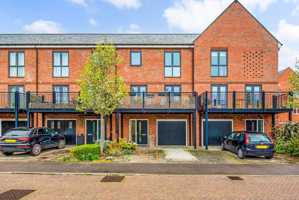 Property photo 1 of 20