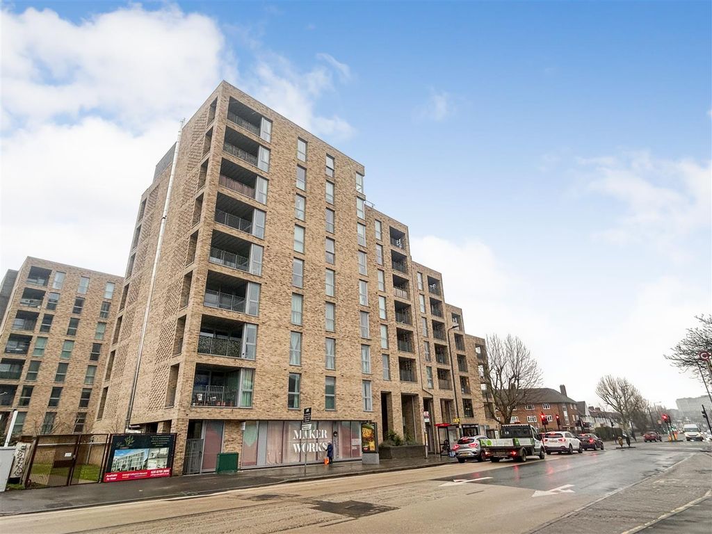 Property photo 2 of 11