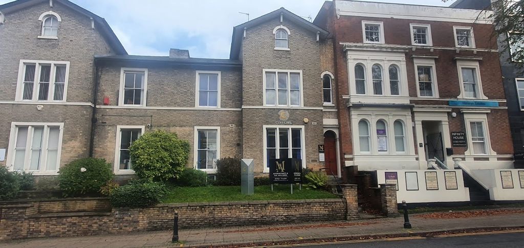 Property photo 1 of 6