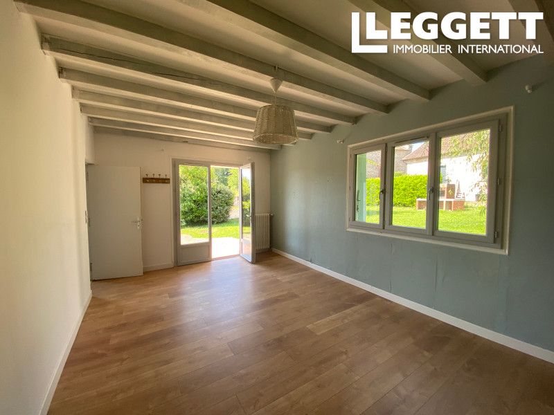 Property photo 2 of 10