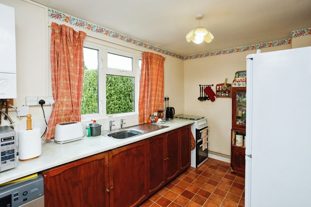 Property photo 3 of 12 Pbox-Img.Jpg