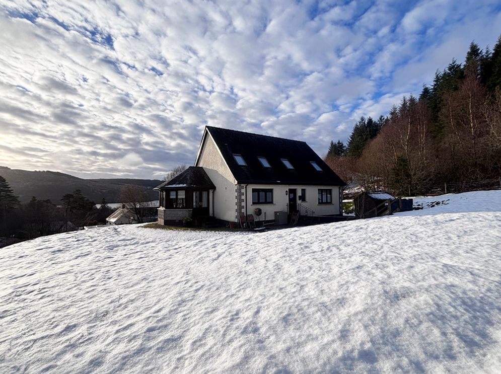 Property photo 3 of 62