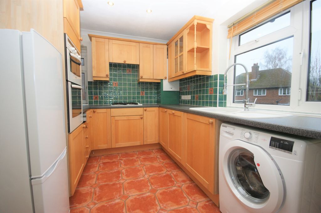 Property photo 3 of 8