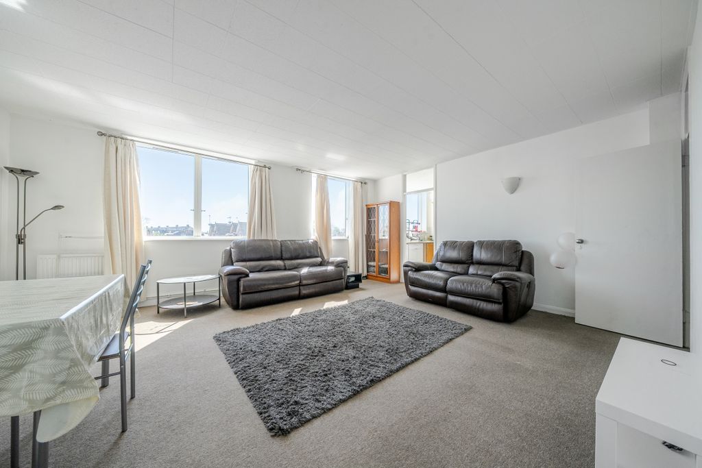 Property photo 2 of 8 1270569 (1)