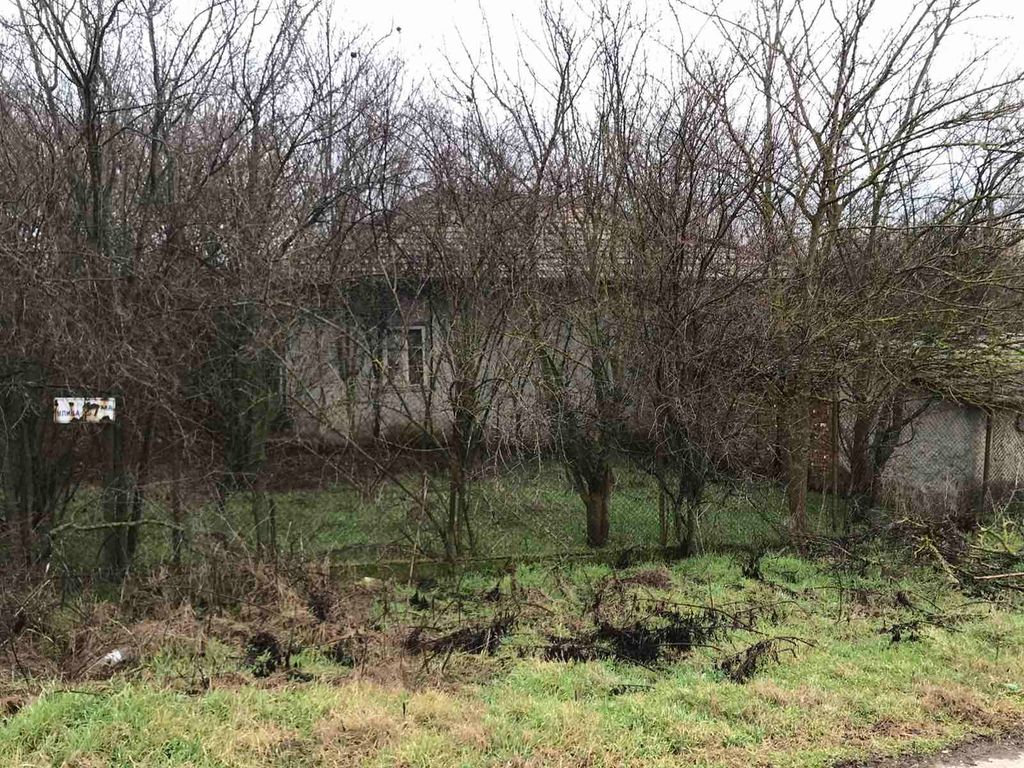 Property photo 2 of 7