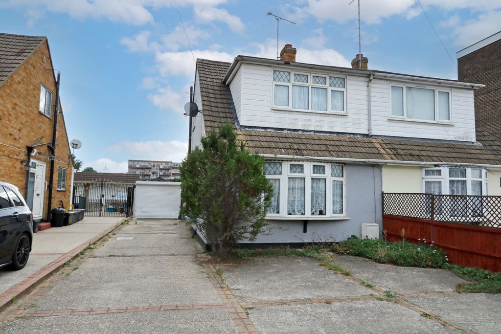 Property photo 1 of 13 3866710