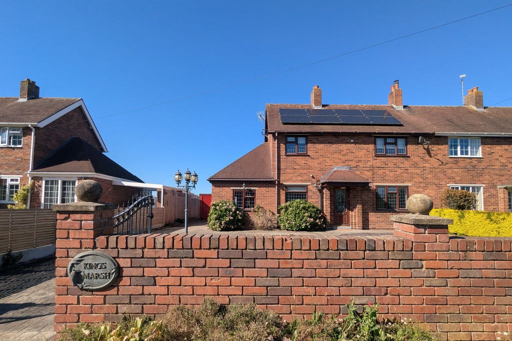 Property photo 1 of 32