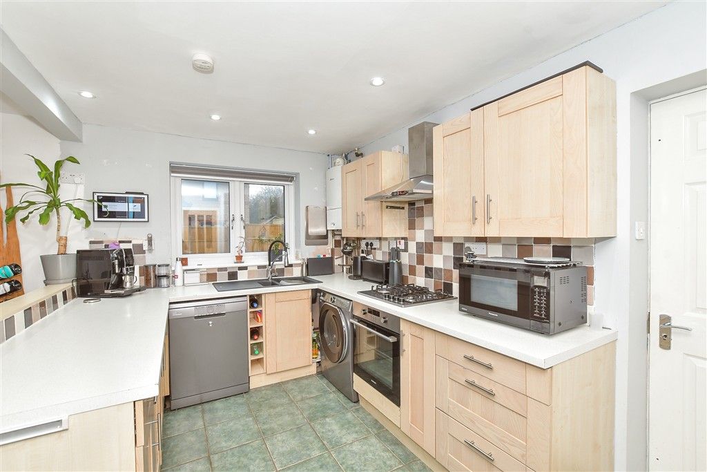 Property photo 2 of 13 Kitchen