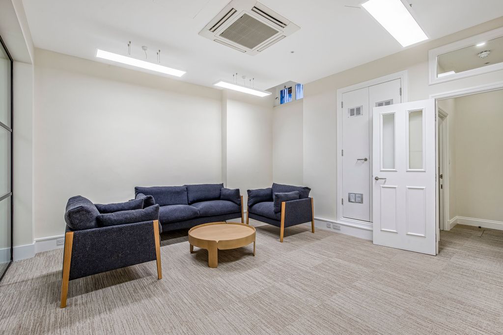 Property photo 3 of 12 Break-Out Space 2