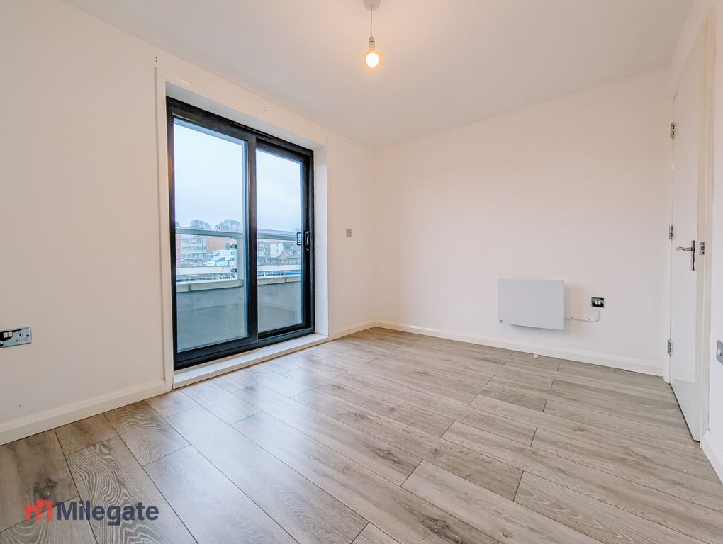 Property photo 3 of 6 Photo 3