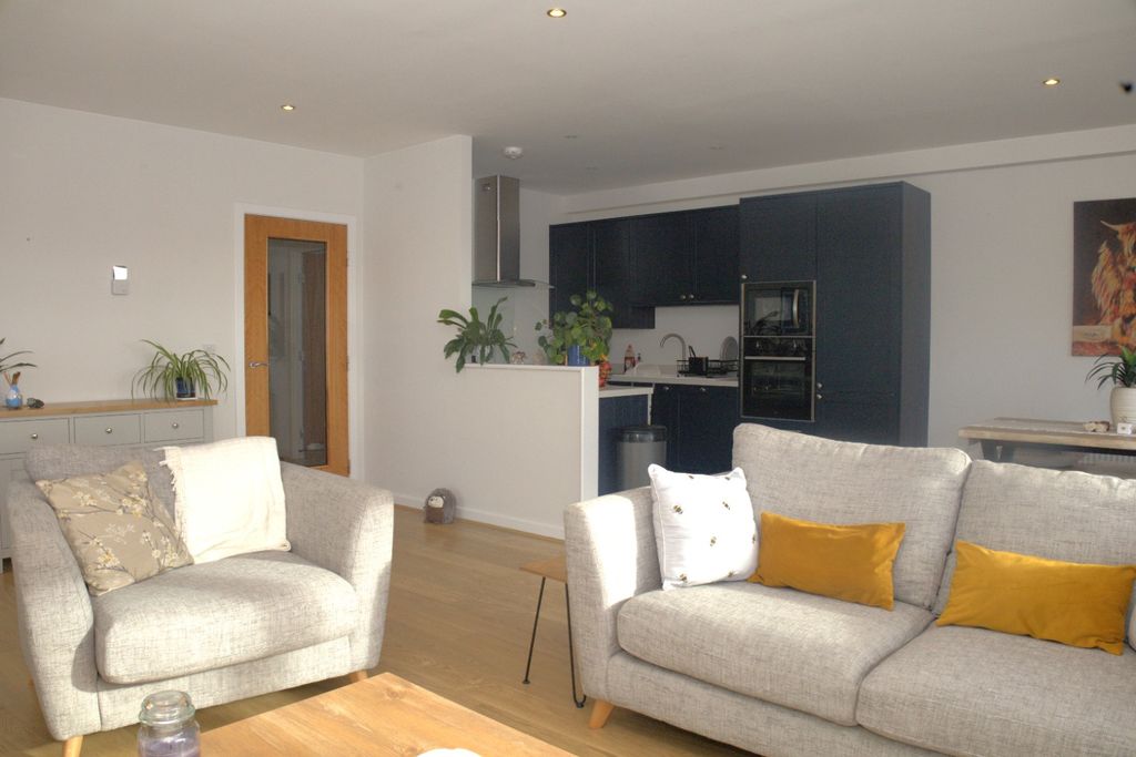 Property photo 3 of 24 Photo 3