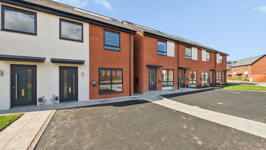 Property photo 1 of 13 5480410