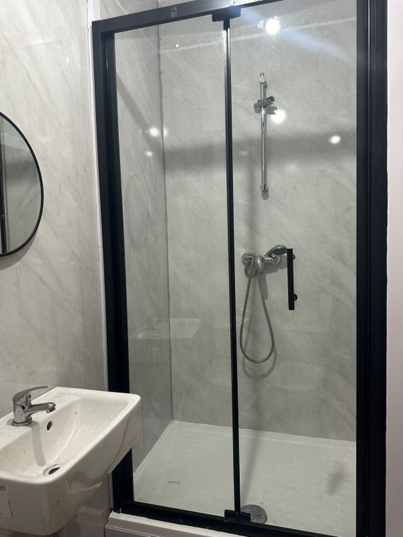 Property photo 1 of 15 Nelsons Are Proud To Present This Spacious Semi Detached House With A Garden That Is Split Across 3 Three Levels.