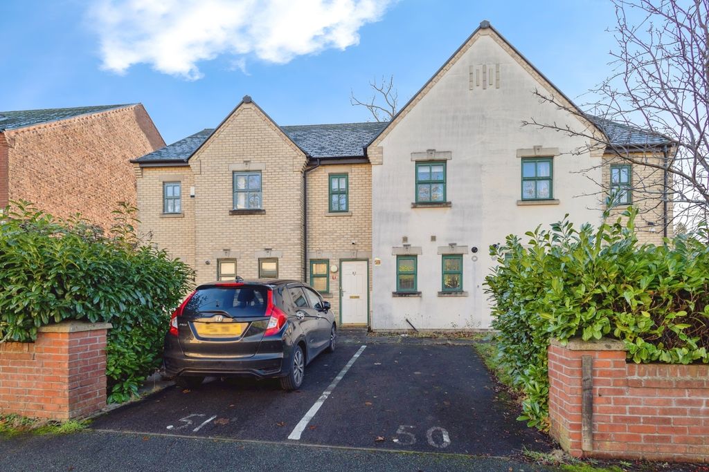 Property photo 1 of 18 Pbox-Img.Jpg