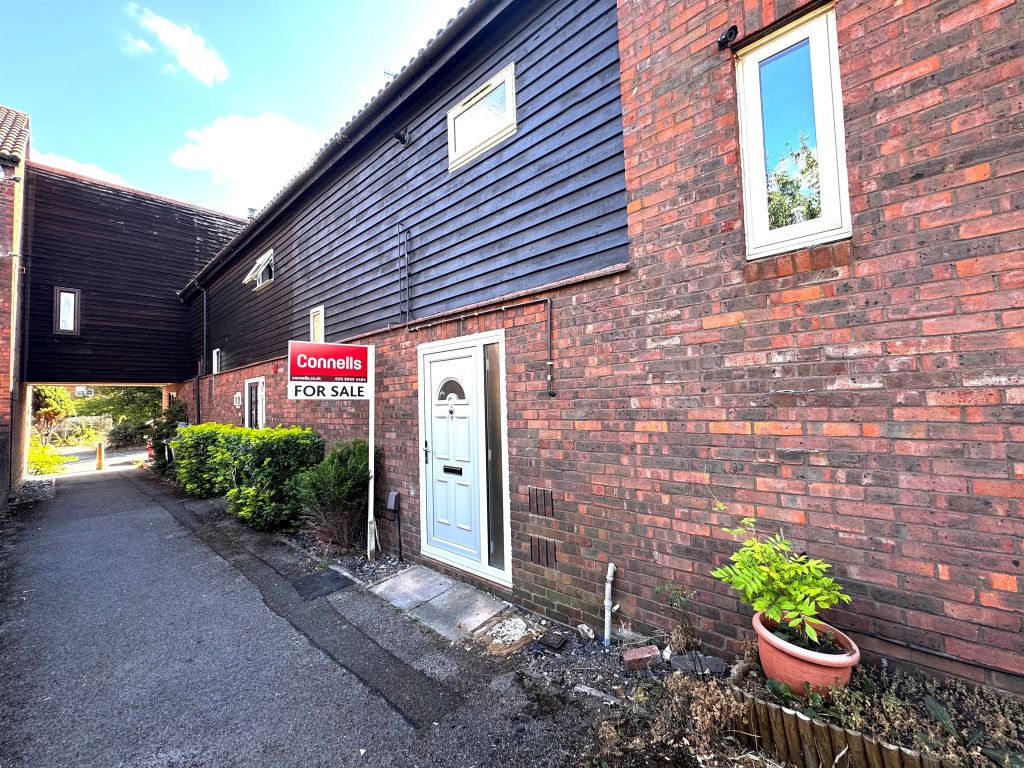 Property photo 1 of 23