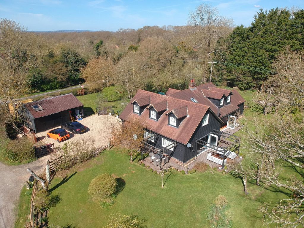 Property photo 1 of 30