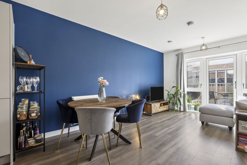 Property photo 3 of 13