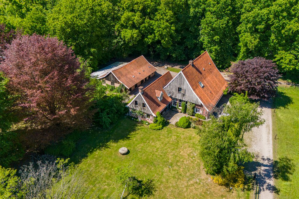 Property photo 3 of 50