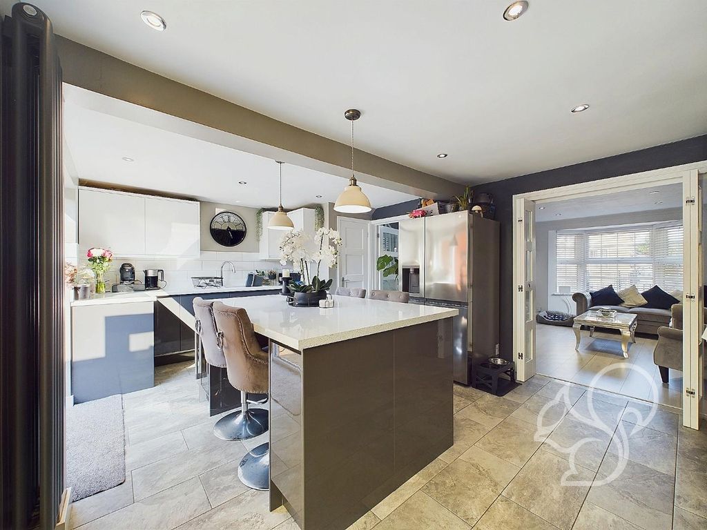 Property photo 2 of 29 Cam01659G0-Pr0191-Still008.Jpg