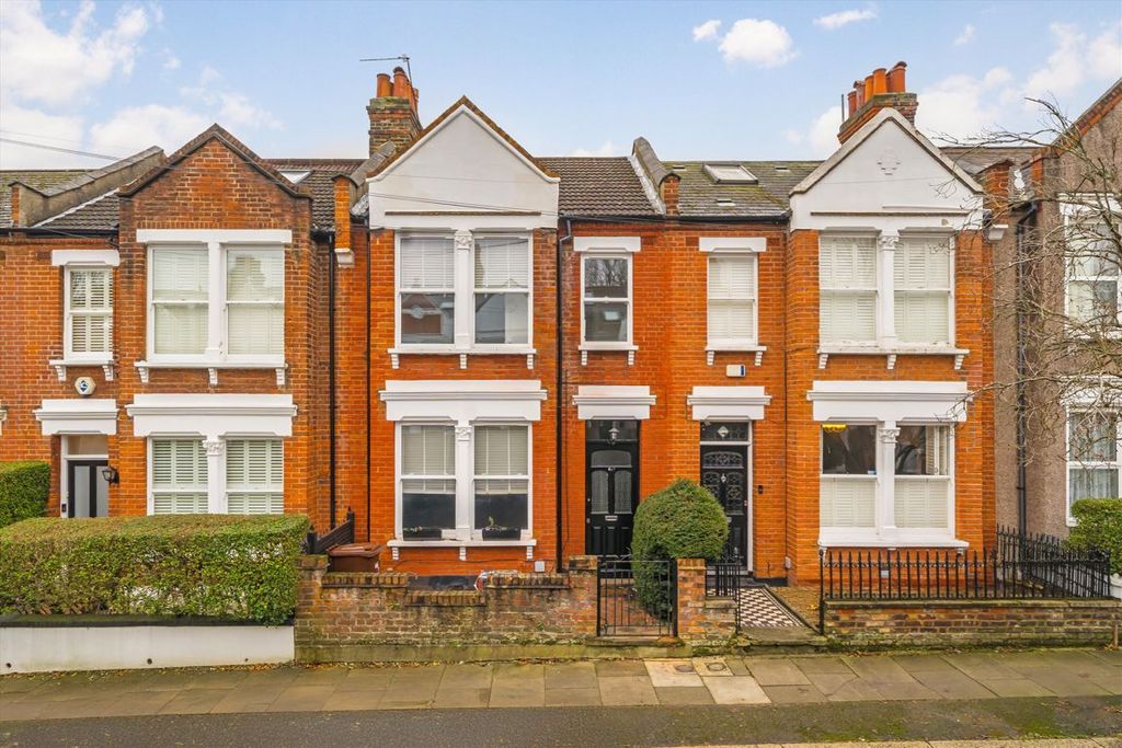 Property photo 1 of 7