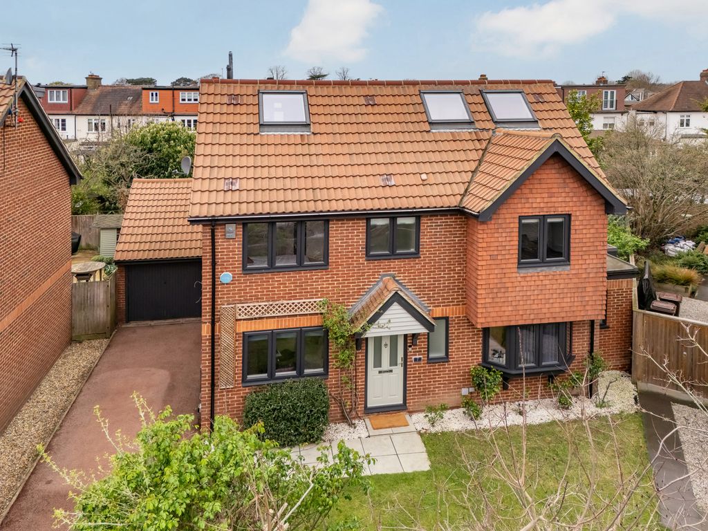 Property photo 1 of 22 Picture No. 17