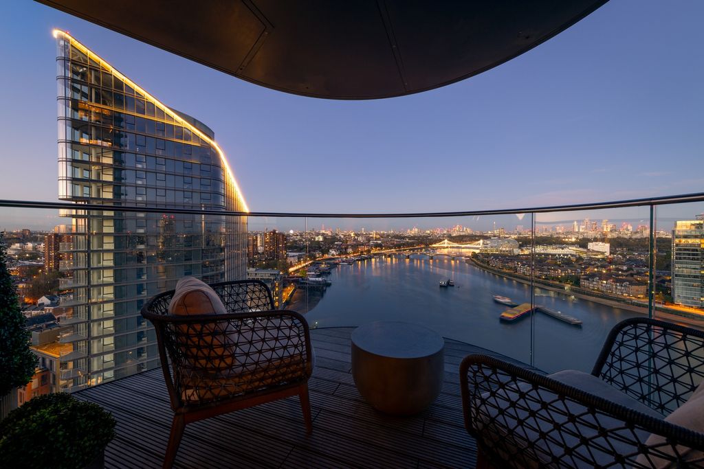 Property photo 3 of 33