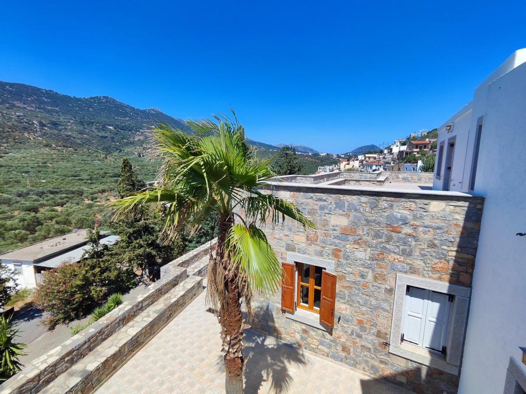 Property photo 1 of 57