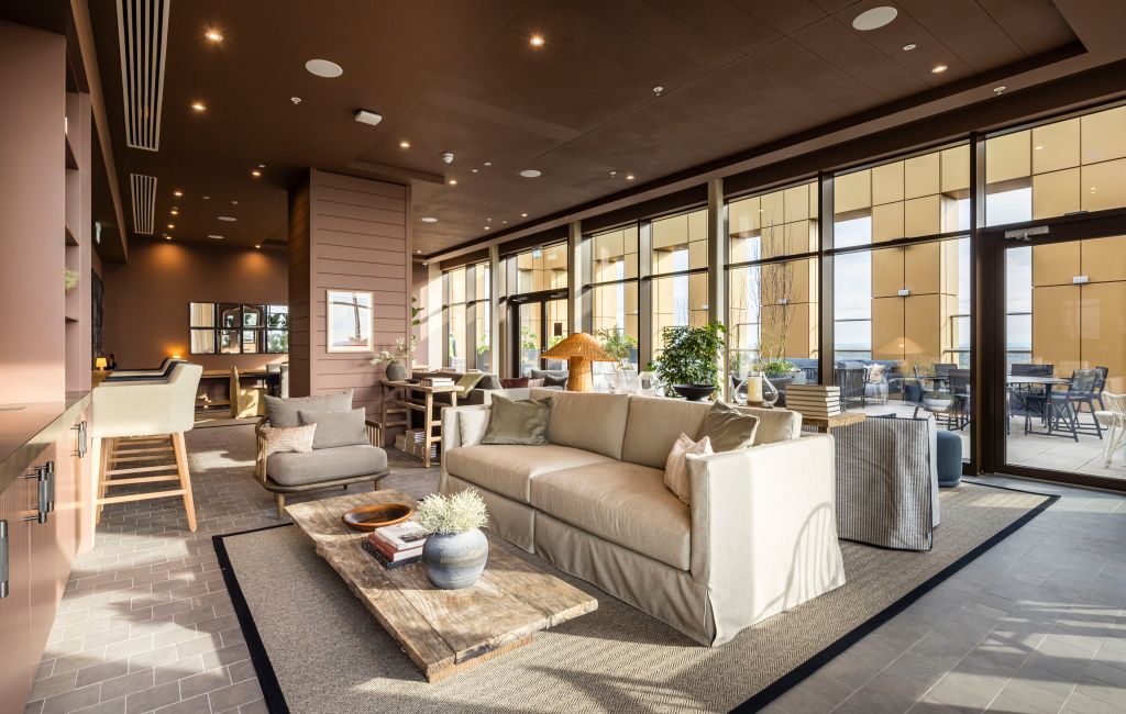 Property photo 3 of 14