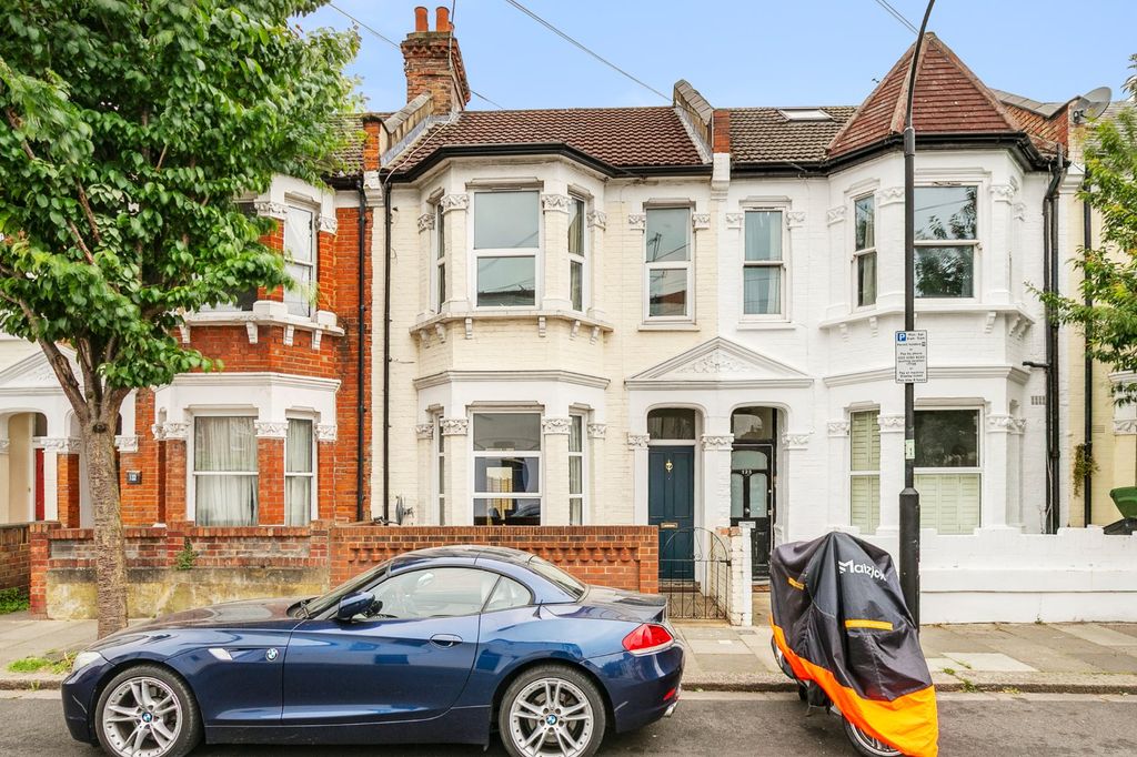 Property photo 1 of 10