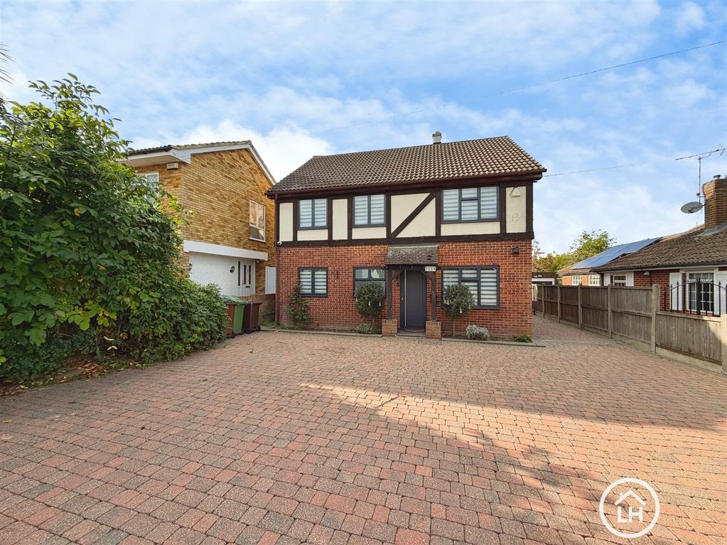 Property photo 1 of 18 External