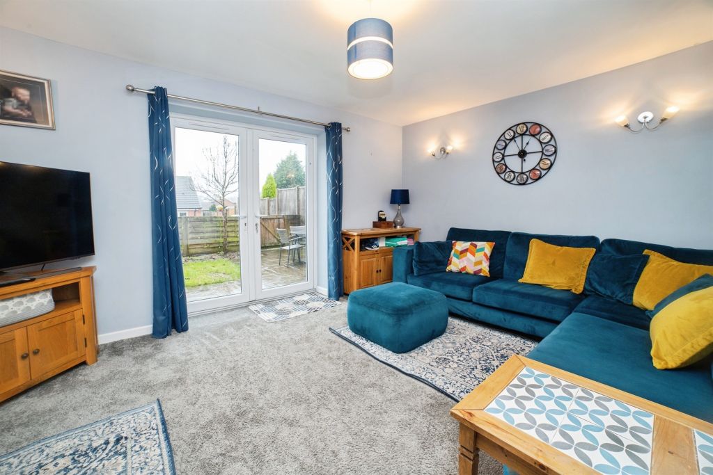 Property photo 2 of 20