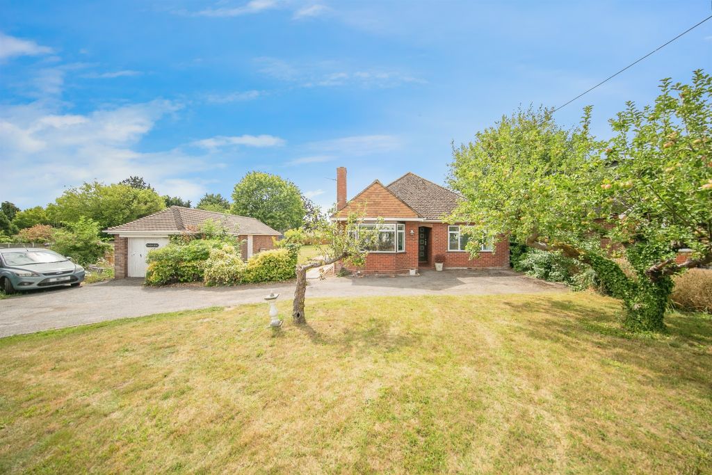 Property photo 3 of 18