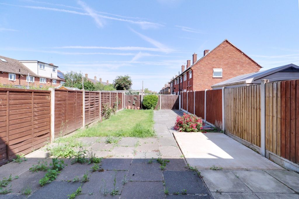 Property photo 2 of 16