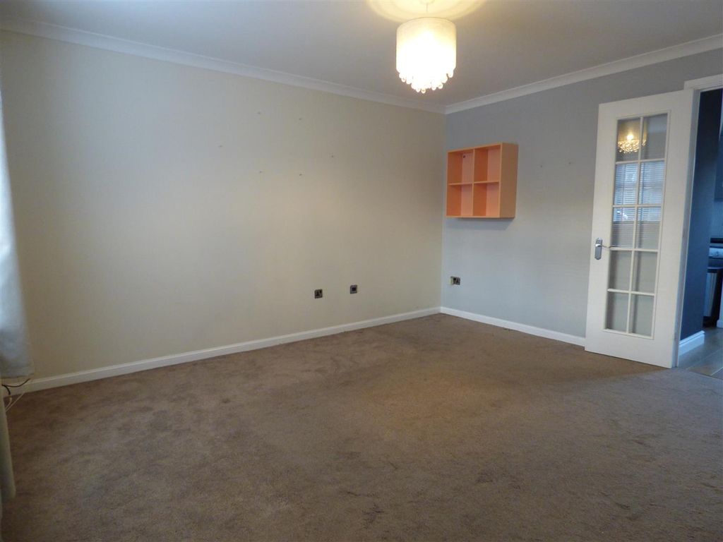 Property photo 2 of 10 P1070766.Jpg