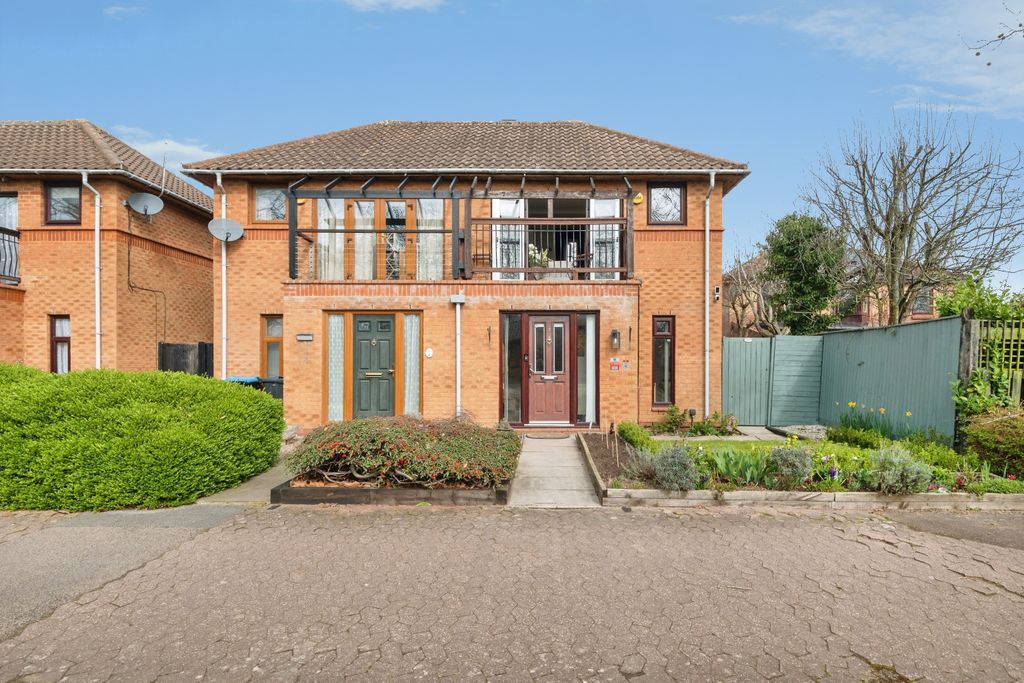 Property photo 1 of 19