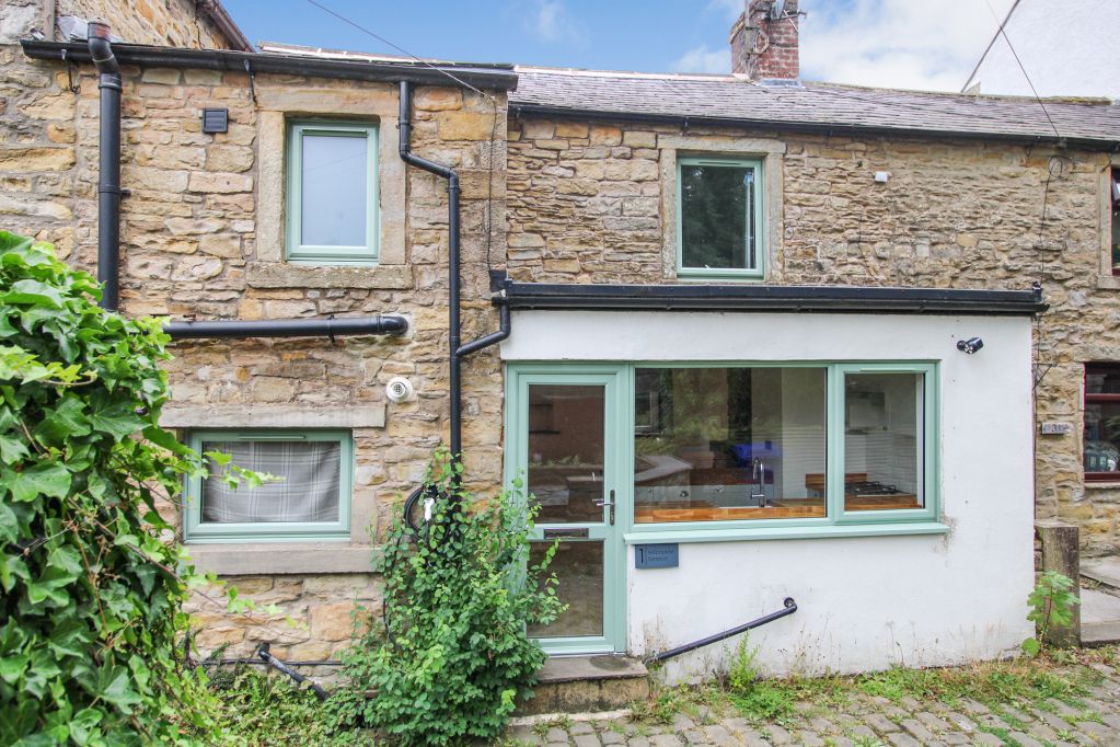 Property photo 1 of 11 External
