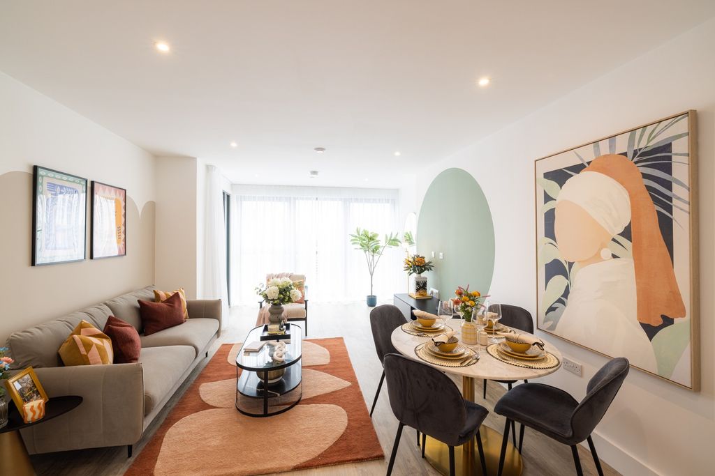 Property photo 3 of 8 Living Room