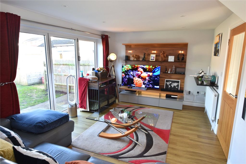 Property photo 2 of 14 Picture No. 03