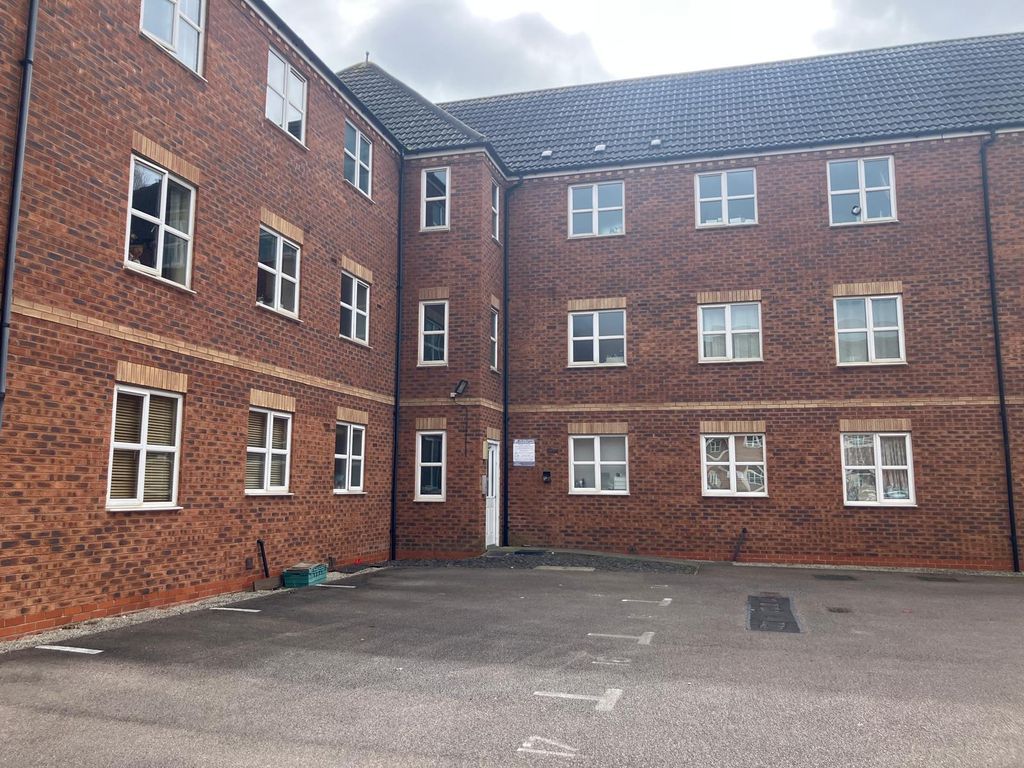 Property photo 2 of 7