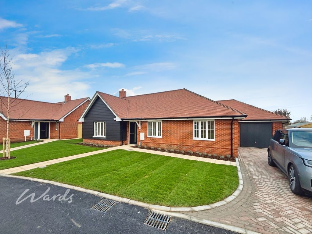 Property photo 1 of 12 Front