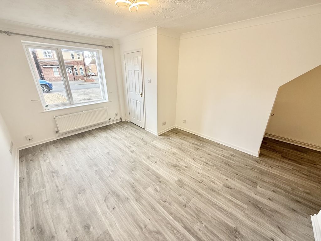 Property photo 3 of 10 Img_0019