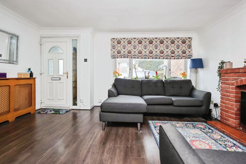 Property photo 2 of 17