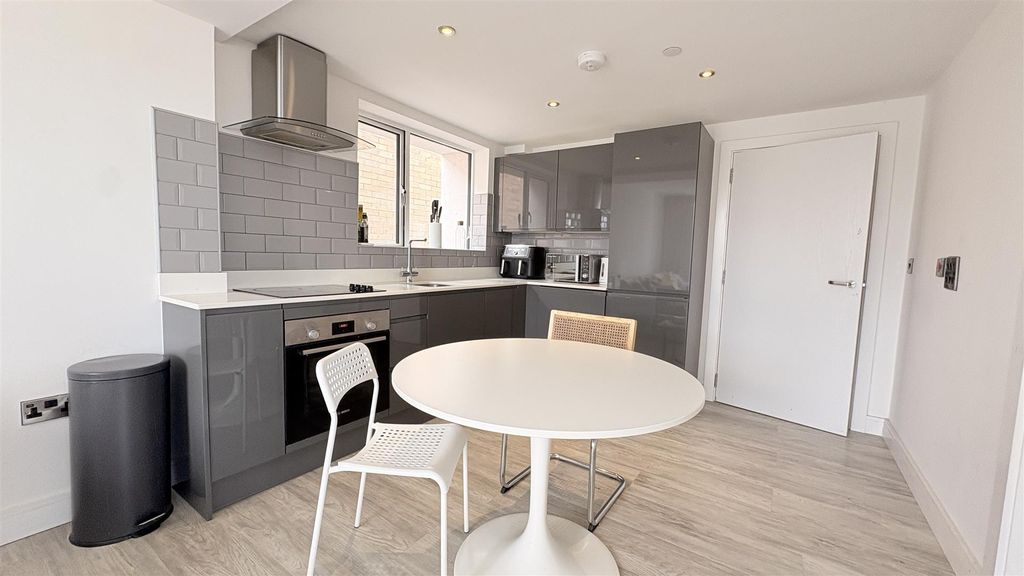 Property photo 2 of 16 Open Plan Kitchen/Dining