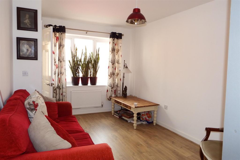Property photo 2 of 14 Processed-00955E71-453E-4B1F-8003-F01ba08550c5_Pxl