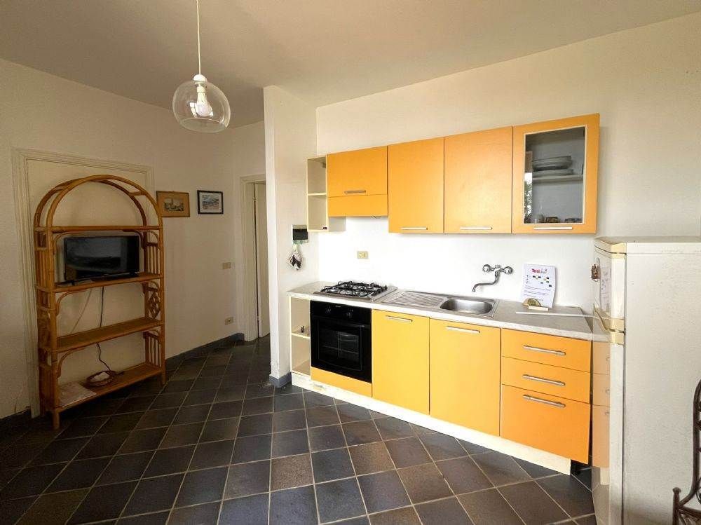 Property photo 2 of 26