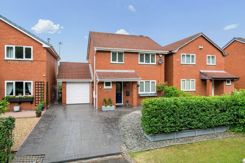 Property photo 1 of 19 5050010