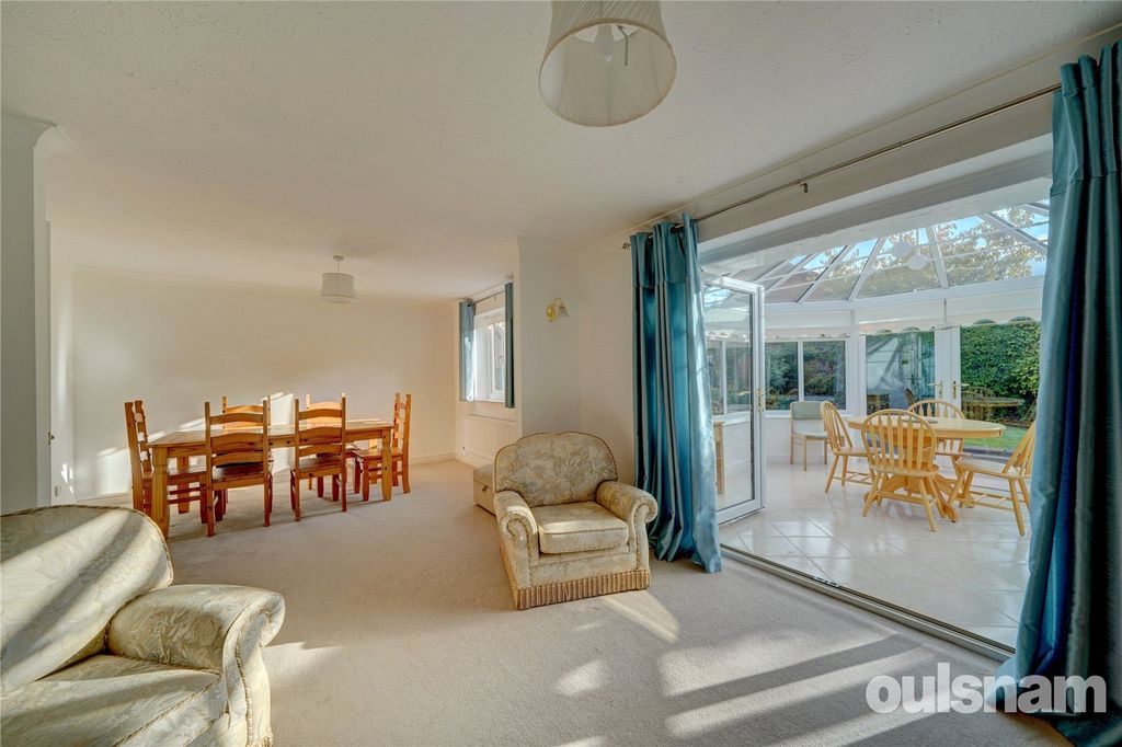 Property photo 2 of 26 Picture No. 21