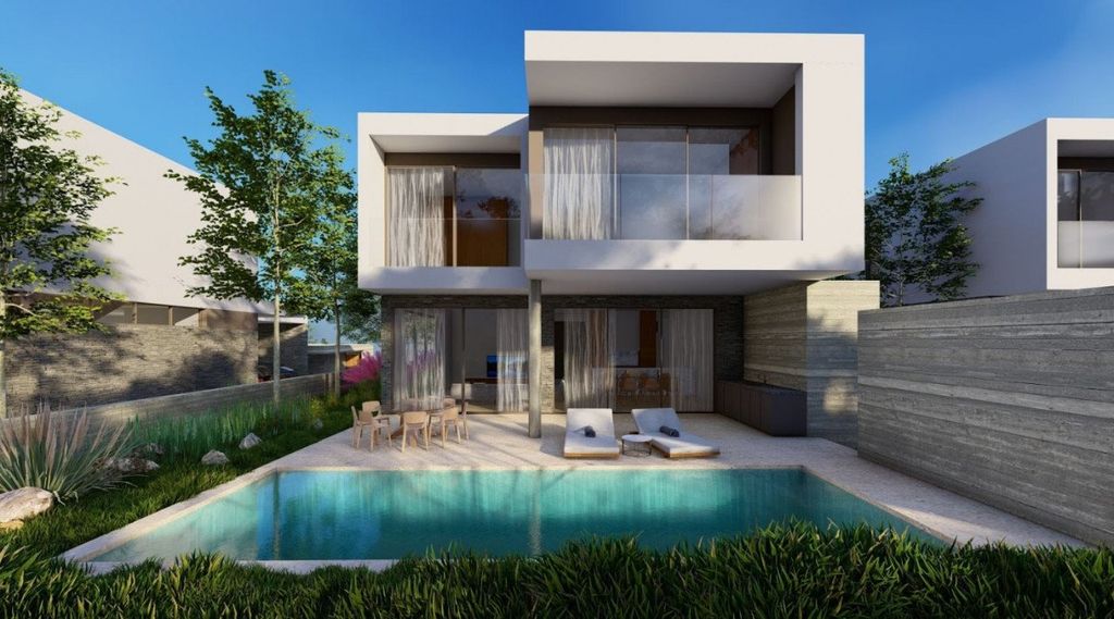 Property photo 3 of 5